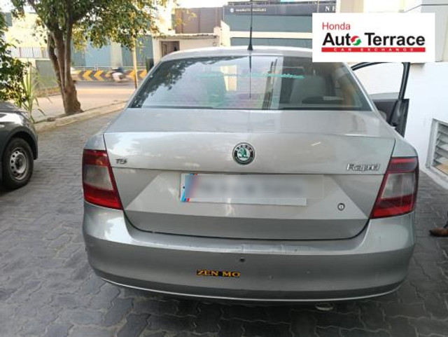 Second-hand 2013 Skoda Rapid 1.6 MPI Ambition for sale in Coimbatore-1