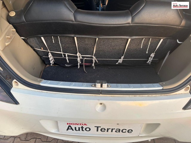 Honda Brio S MT Second-hand 2015 Honda Brio S MT for sale in Hubli-12