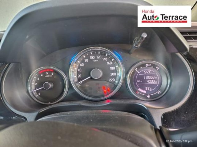 Second-hand 2017 Honda City ZX MT for sale in Pune-11