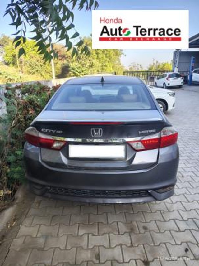 Second-hand 2017 Honda City ZX MT for sale in Pune-7