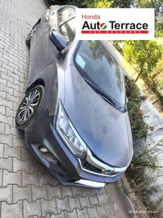 Second-hand 2017 Honda City ZX MT for sale in Pune-1
