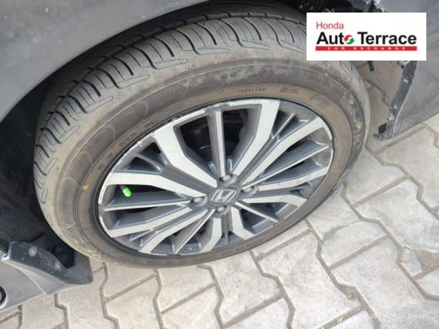 Second-hand 2017 Honda City ZX MT for sale in Pune-9