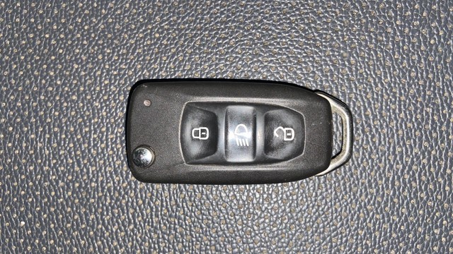 Second-hand 2018 Tata Tiago 1.2 Revotron XZ for sale in Kochi-21