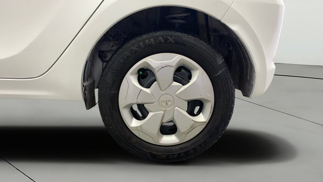 Second-hand 2018 Tata Tiago 1.2 Revotron XZ for sale in Kochi-26