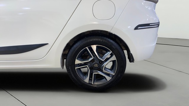 Second-hand 2019 Tata Tigor XZ Plus for sale in Surat-28