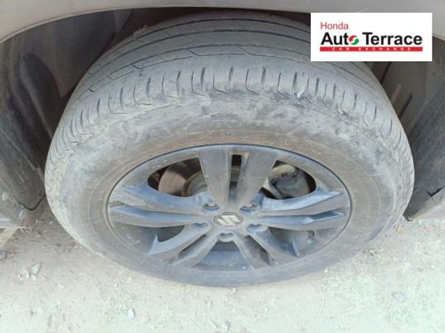 Second-hand 2019 Maruti Suzuki Vitara Brezza ZDi Plus for sale in Tiruchirappalli-14