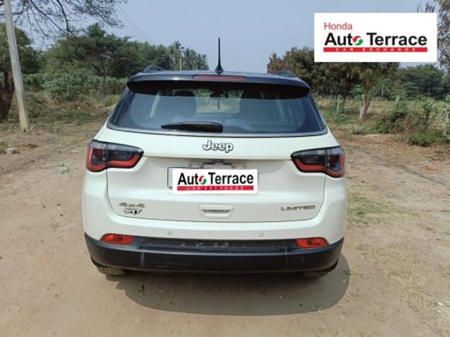 Second-hand 2017 Jeep Compass 2.0 Limited Option 4X4 for sale in Thanjavur-3