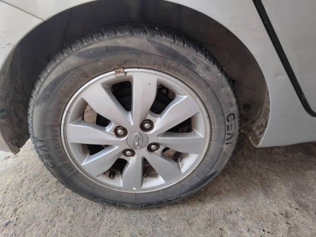 Second-hand 2014 Hyundai Xcent 1.2 Kappa S Option for sale in Ponda-6