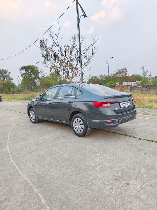 Second-hand 2022 Skoda Slavia 1.0 TSI Active BSVI for sale in Nagpur-4