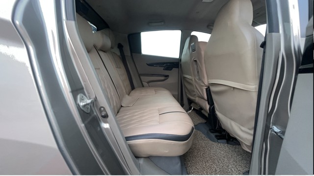 Second-hand 2016 Mahindra KUV 100 mFALCON D75 K8 for sale in Coimbatore-7