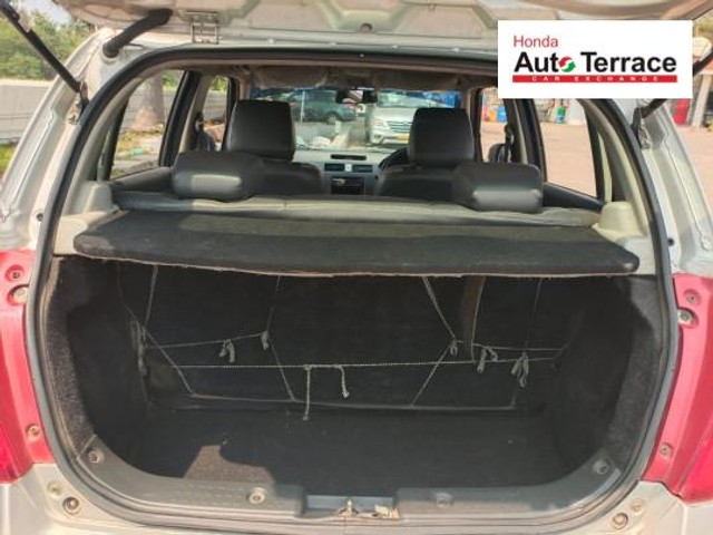 Maruti Suzuki Swift VXI Second-hand 2011 Maruti Suzuki Swift VXI for sale in Pondicherry-8