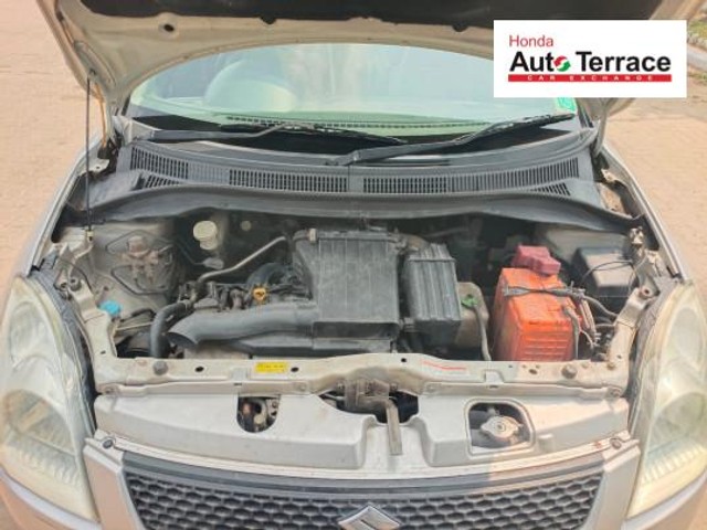 Maruti Suzuki Swift VXI Second-hand 2011 Maruti Suzuki Swift VXI for sale in Pondicherry-7