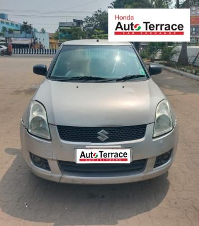 Maruti Suzuki Swift VXI Second-hand 2011 Maruti Suzuki Swift VXI for sale in Pondicherry-0