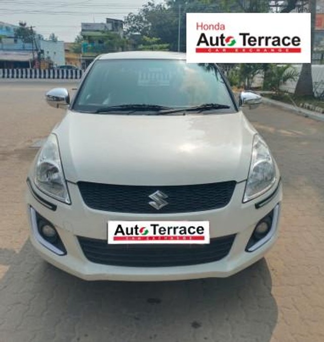 Maruti Suzuki Swift VXI Optional Second-hand 2017 Maruti Suzuki Swift VXI Optional for sale in Pondicherry-0