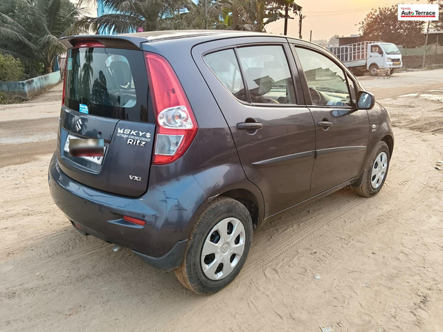 Second-hand 2013 Maruti Suzuki Ritz VXi for sale in Bhubaneswar-5