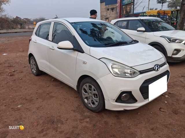 Second-hand 2014 Hyundai Grand i10 CRDi Magna for sale in Bankura-4