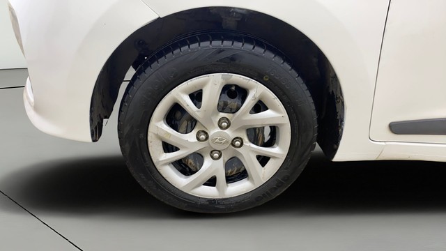 Second-hand 2018 Hyundai Grand i10 1.2 Kappa Sportz BSIV for sale in Ahmedabad-29