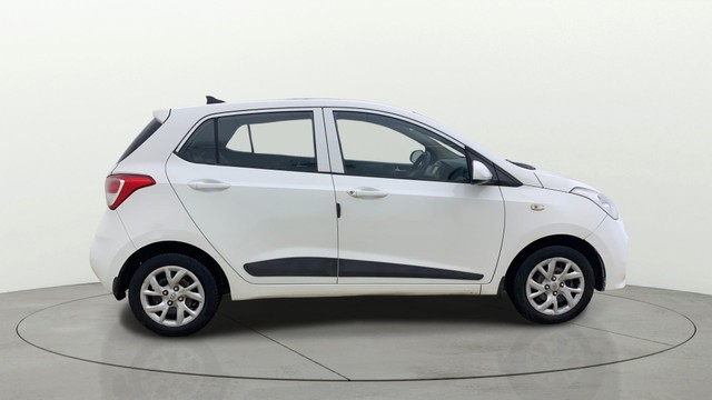 Second-hand 2018 Hyundai Grand i10 1.2 Kappa Sportz BSIV for sale in Ahmedabad-12