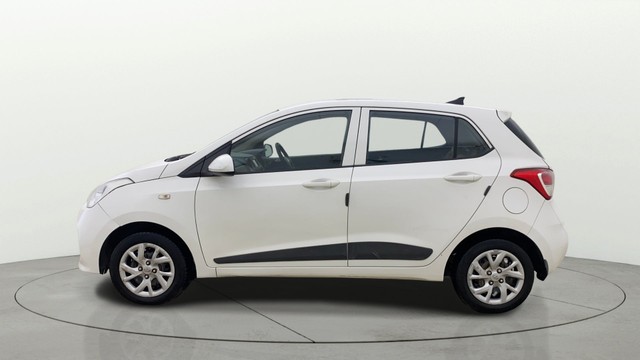 Second-hand 2018 Hyundai Grand i10 1.2 Kappa Sportz BSIV for sale in Ahmedabad-16