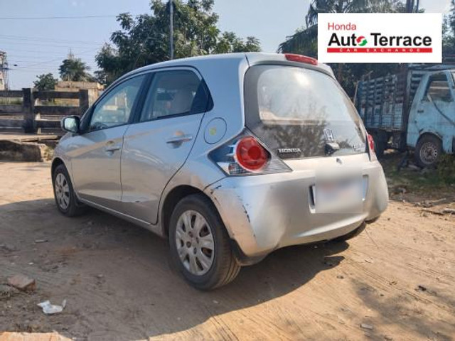 Second-hand 2013 Honda Brio S MT for sale in Chennai-4
