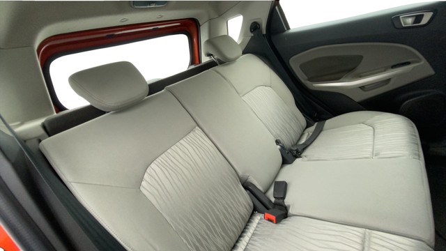 Second-hand 2016 Ford Ecosport 1.5 TDCi Titanium BSIV for sale in Chennai-2