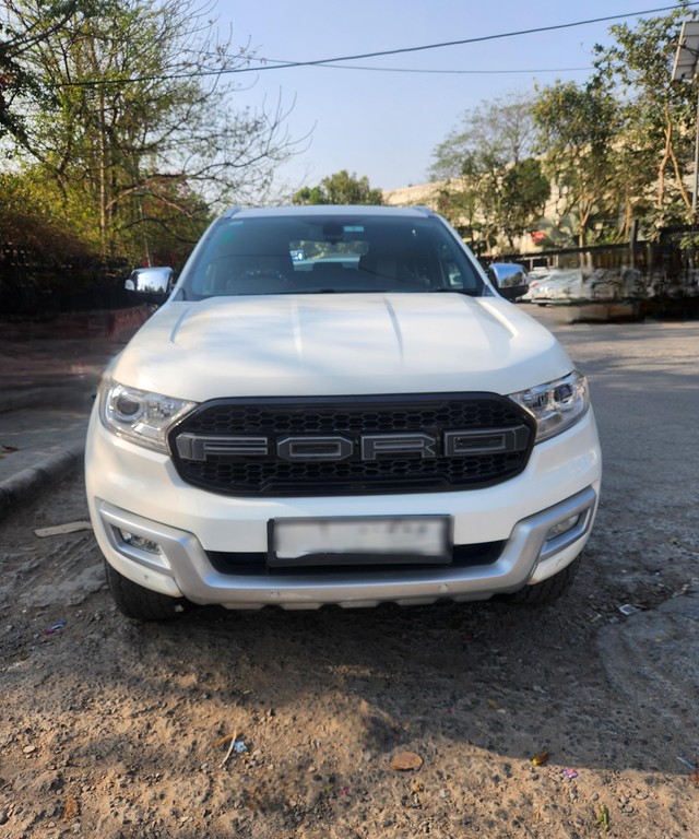 Ford Endeavour 2.2 Titanium AT 4X2 Second-hand 2016 Ford Endeavour 2.2 Titanium AT 4X2 for sale in New Delhi-0