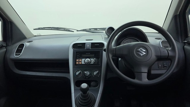 Second-hand 2013 Maruti Ritz VXi for sale in Mysore-11