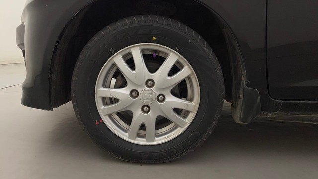 Second-hand 2013 Honda Brio V MT for sale in Mysore-20