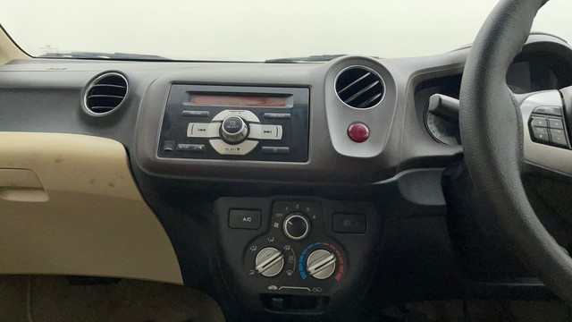 Second-hand 2013 Honda Brio V MT for sale in Mysore-31