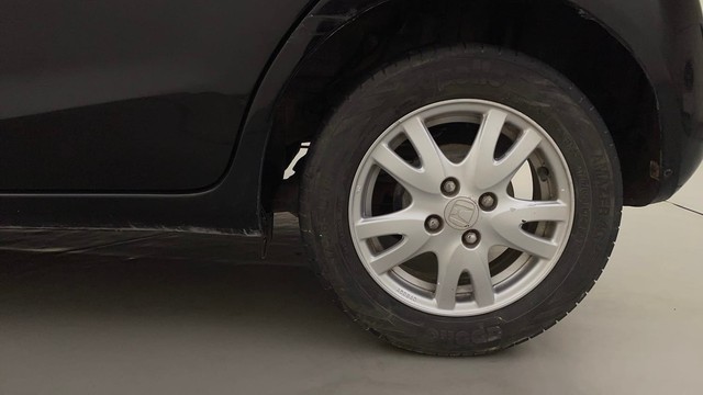 Second-hand 2013 Honda Brio V MT for sale in Mysore-19