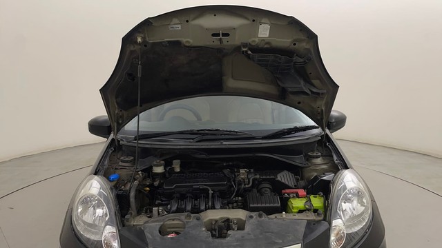 Second-hand 2013 Honda Brio V MT for sale in Mysore-8