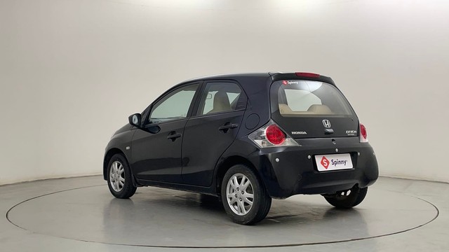 Second-hand 2013 Honda Brio V MT for sale in Mysore-5