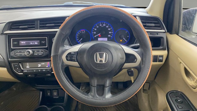 Second-hand 2018 Honda Amaze S Option i-VTEC for sale in Ahmedabad-9