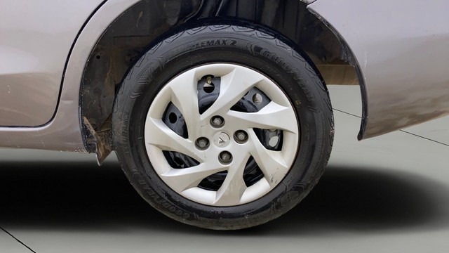 Second-hand 2018 Honda Amaze S Option i-VTEC for sale in Ahmedabad-28