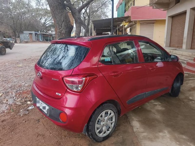 Second-hand 2017 Hyundai i10 Sportz 1.1L for sale in Koppal-1