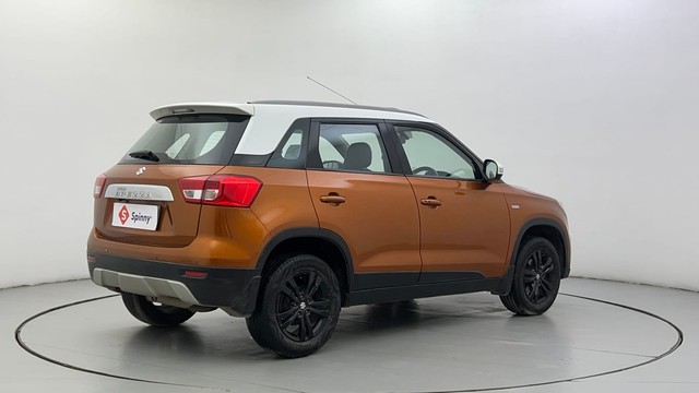 Second-hand 2018 Maruti Suzuki Vitara Brezza ZDi Plus Dual Tone for sale in Ahmedabad-3