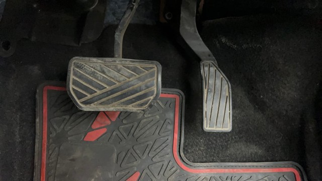 Second-hand 2018 Maruti Suzuki Vitara Brezza ZDi Plus Dual Tone for sale in Ahmedabad-14