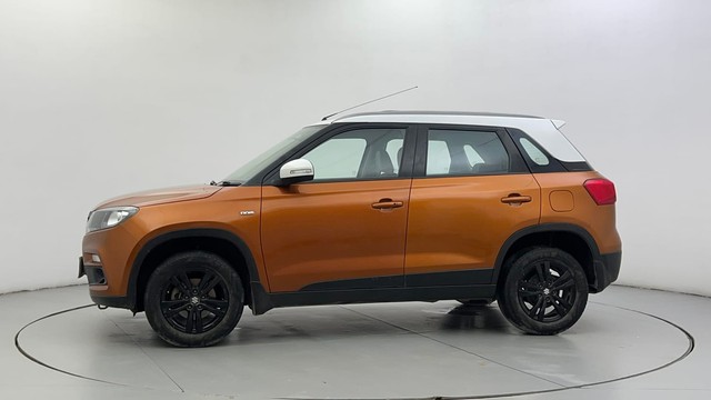 Second-hand 2018 Maruti Suzuki Vitara Brezza ZDi Plus Dual Tone for sale in Ahmedabad-6
