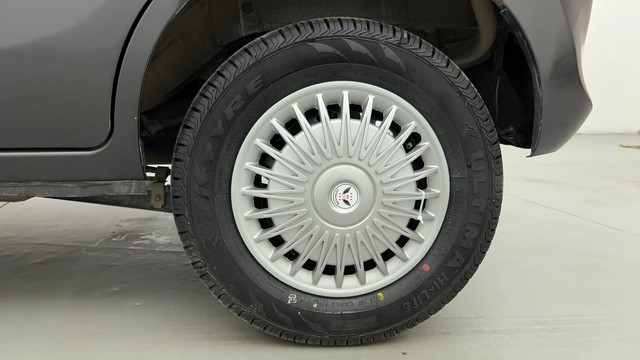 Second-hand 2015 Maruti Suzuki Alto 800 LXi for sale in Ahmedabad-19