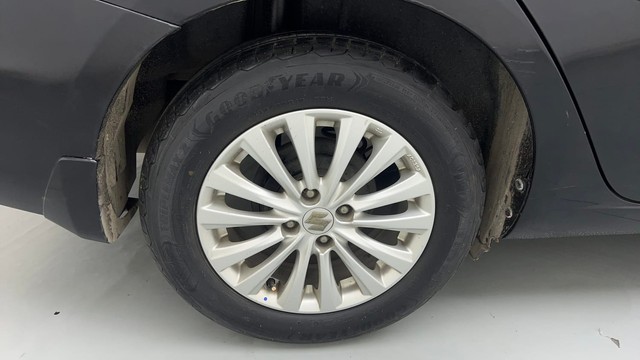 Second-hand 2015 Maruti Suzuki Ciaz AT ZXi for sale in Ghaziabad-18