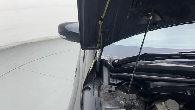 Second-hand 2015 Maruti Suzuki Ciaz AT ZXi for sale in Ghaziabad-32