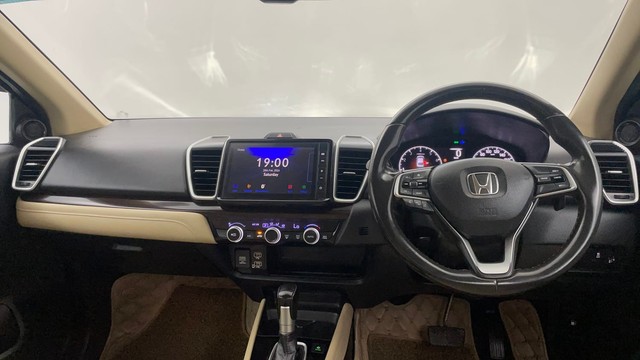 Second-hand 2022 Honda City ZX MT for sale in Jaipur-11