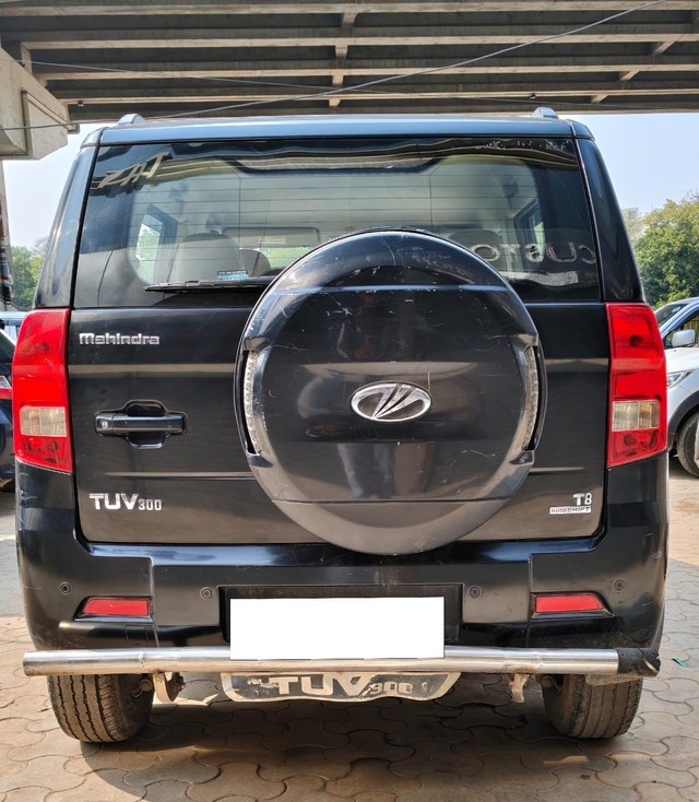 Second-hand 2017 Mahindra TUV 300 mHAWK100 T8 AMT for sale in Faridabad-1