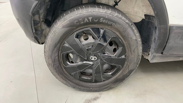 Second-hand 2023 Tata Punch Adventure Rhythm AMT for sale in Jaipur-18