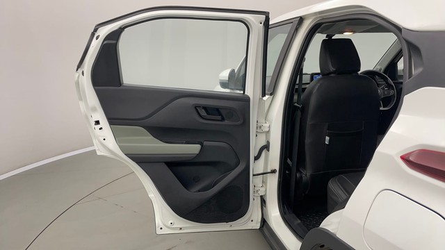 Second-hand 2023 Tata Punch Adventure Rhythm AMT for sale in Jaipur-27