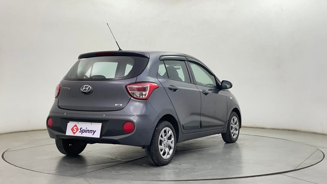 Second-hand 2017 Hyundai Grand i10 1.2 Kappa Magna BSIV for sale in Chennai-3