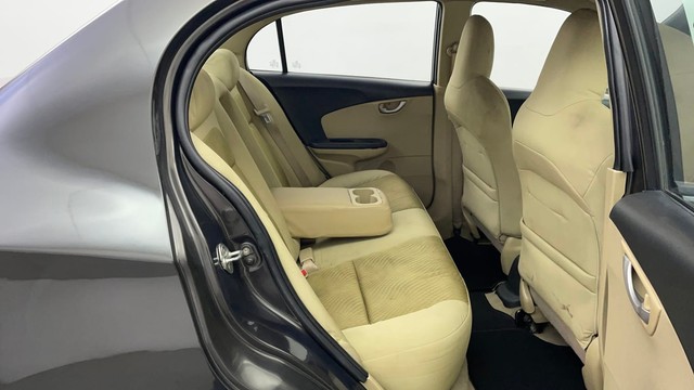 Second-hand 2015 Honda Amaze VX i-VTEC for sale in Chennai-38