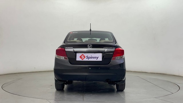 Second-hand 2015 Honda Amaze VX i-VTEC for sale in Chennai-4