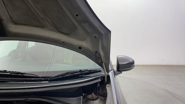 Second-hand 2015 Honda Amaze VX i-VTEC for sale in Chennai-29