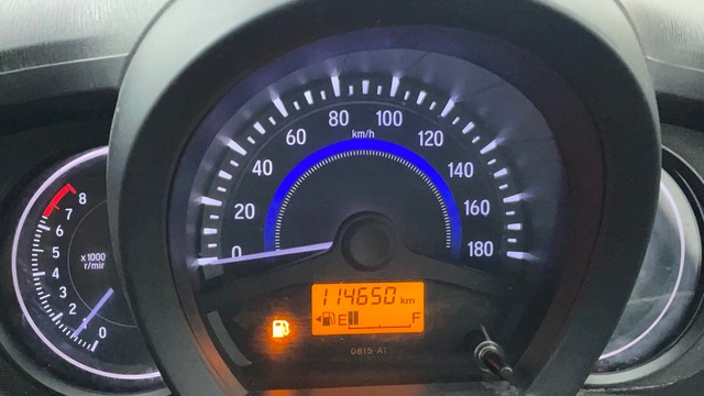 Second-hand 2015 Honda Amaze VX i-VTEC for sale in Chennai-13